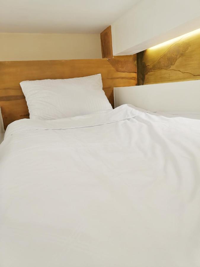 Topaz 1 Bedroom Suite Orochi Staycation Ph At Centrio Towers Cagayan de Oro Exterior photo